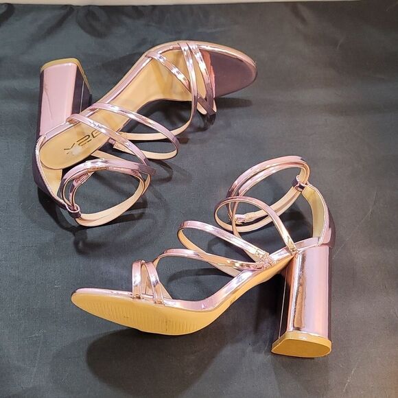 BRAND NEW X2B METALLIC STRAPPY HIGH HEEL WOMEN'S SANDAL - Picture 9 of 13